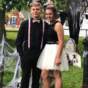 Meet your Posher, Wesley